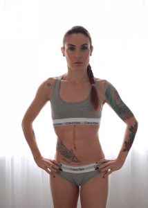 Melissa Zino - Wellness Influencer & Fitness Blogger Wellness 